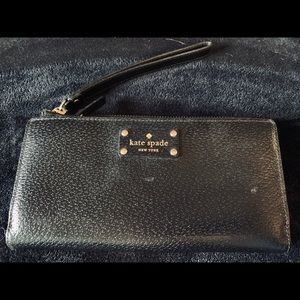 Kate Spade Black wristlet wallet